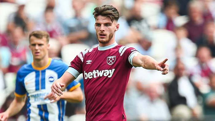 半场战报：海登海姆0-1弗赖堡，曼赞比建功