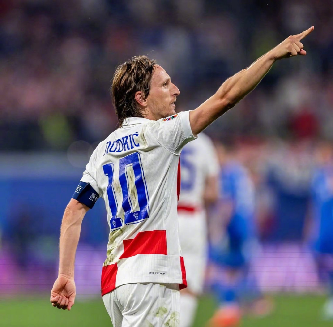 卡利亚里主帅：面对伊尔迪兹这种冠军球员，疏忽就会付出代价