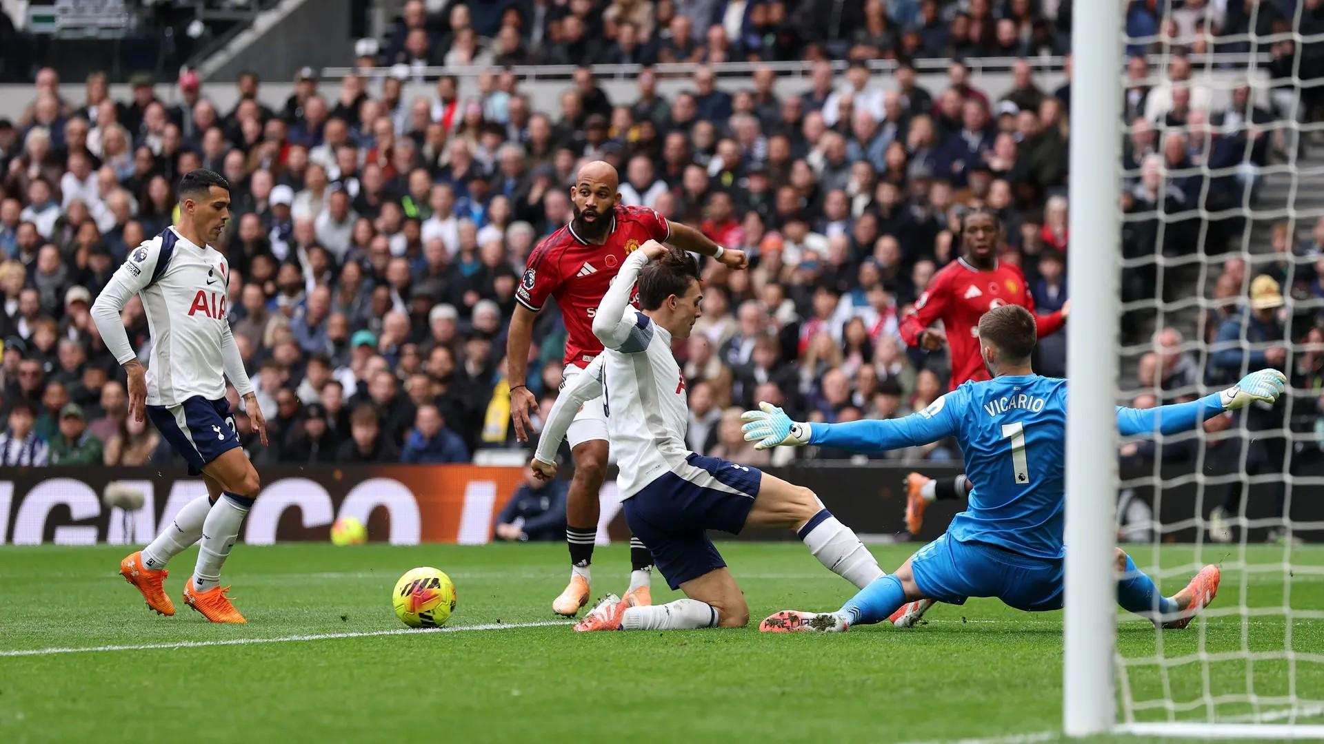 状态火热！杰伦威19中11轰赛季新高25分