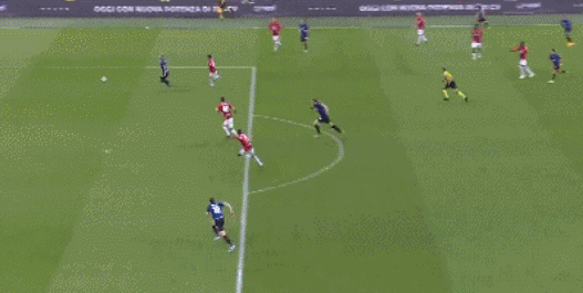 梦幻联动！齐达内晒与樊振东打乒乓球照片